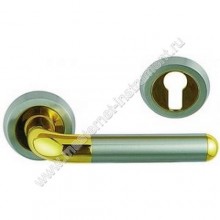 Межкомнатные дверные ручки LEGIONER 53046-SG-G, цвет - матовое золото и золото