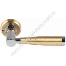 Межкомнатные дверные ручки LEGIONER 53357-SG-CR с замком, цвет - матовое золото и хром