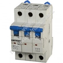 Выключатель автоматический СВЕТОЗАР 3-полюсный, 63 A, B,откл. сп. 6 кА, 400 В